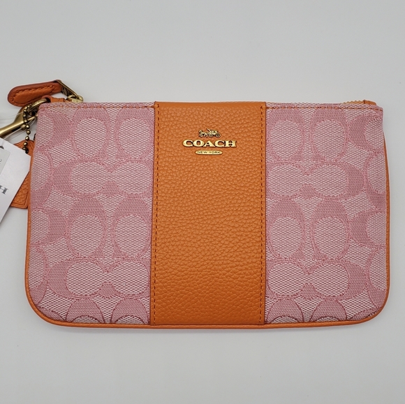 🎁Coach Wristlet in Signature  Jacquard - Picture 9 of 9